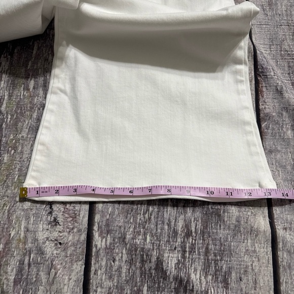 FRAME White Flare Jeans - Picture 5 of 8